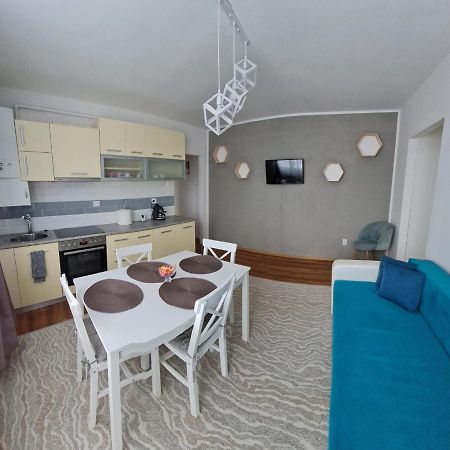 Dddd Apartament Cavnic Dış mekan fotoğraf