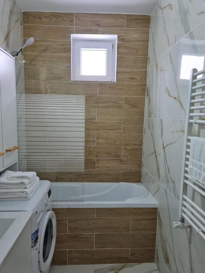 Dddd Apartament Cavnic Dış mekan fotoğraf